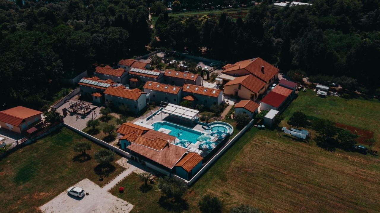 Resort Zatisje Savudrija Zewnętrze zdjęcie